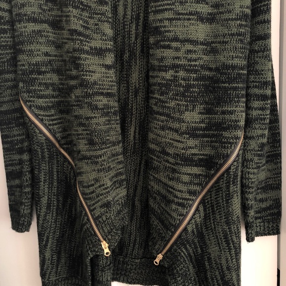 Emily Rose green open sweater - Picture 4 of 6